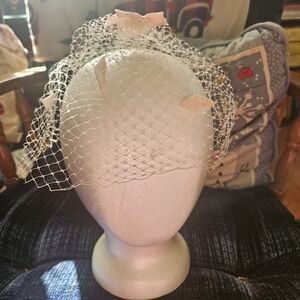 Elegant Cream Veil Headpiece